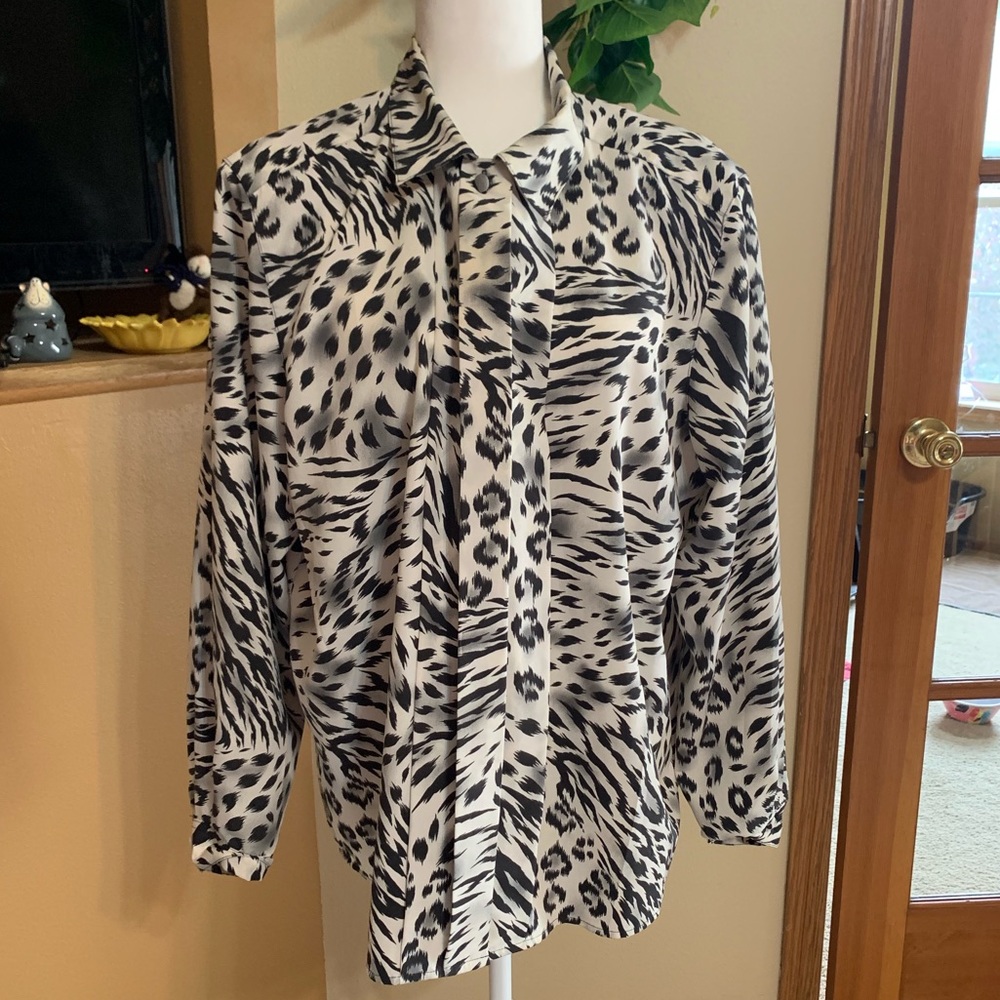 Vintage Leopard Print Women’s Blouse